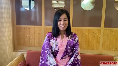 Uxor Iaponica XLI annos nata virum defraudat et pueri pecuniam sexus habent. Asian bitch amat nigrum pilosum pussy sexus, tattoos et blowjobs. masturbating stans catulum IFOM OSAKAPORN